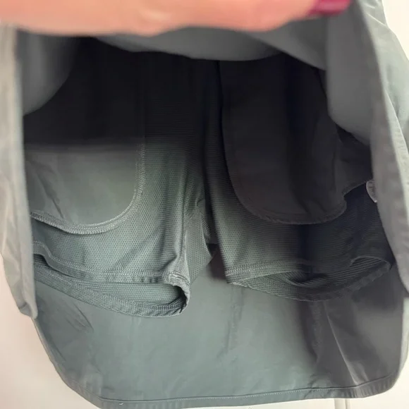 Athleta Green Skort with Zipper Pockets - Picture 5 of 5